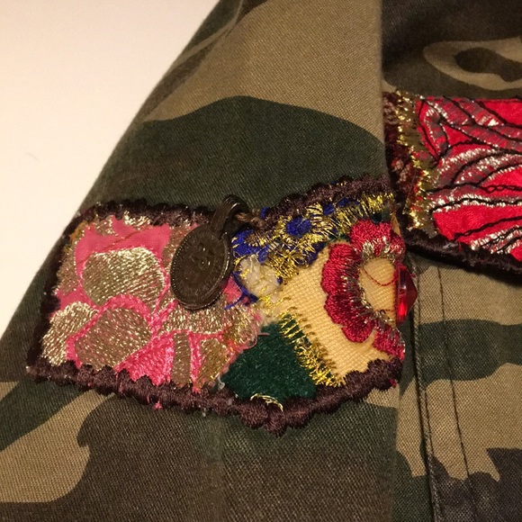 Beautiful Stories Size Extra Small Camo Military - Picture 6 of 8